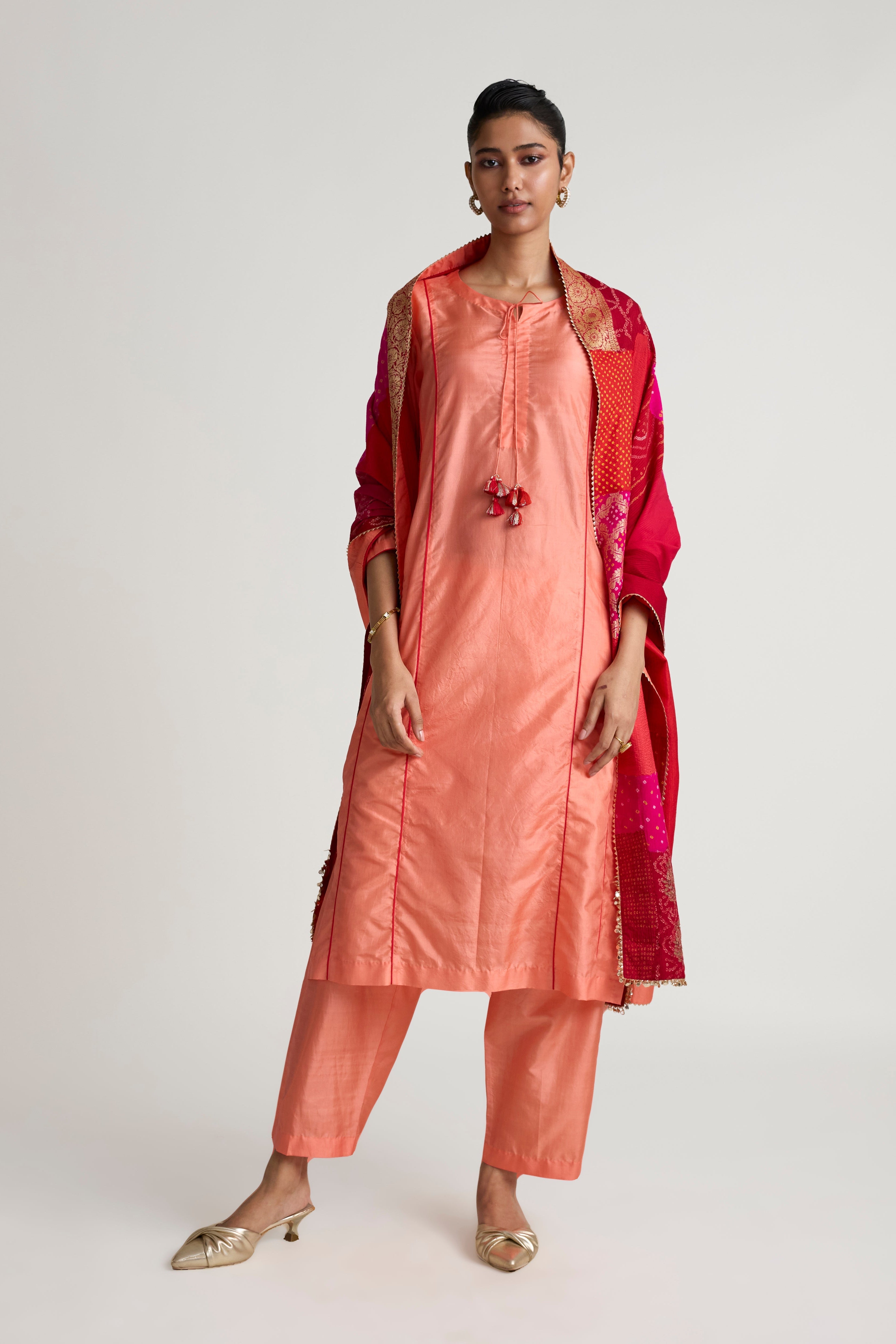 Boro Dupatta Suit Set - Peach Tomato