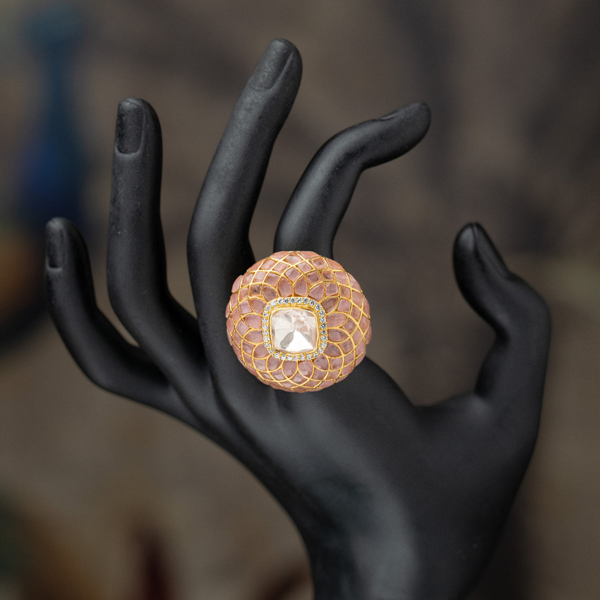 Surkh Ring