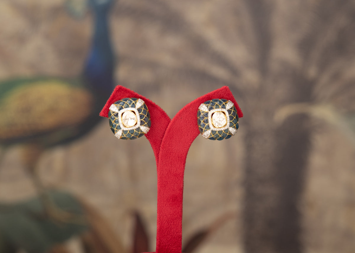 ZENAAB Studs