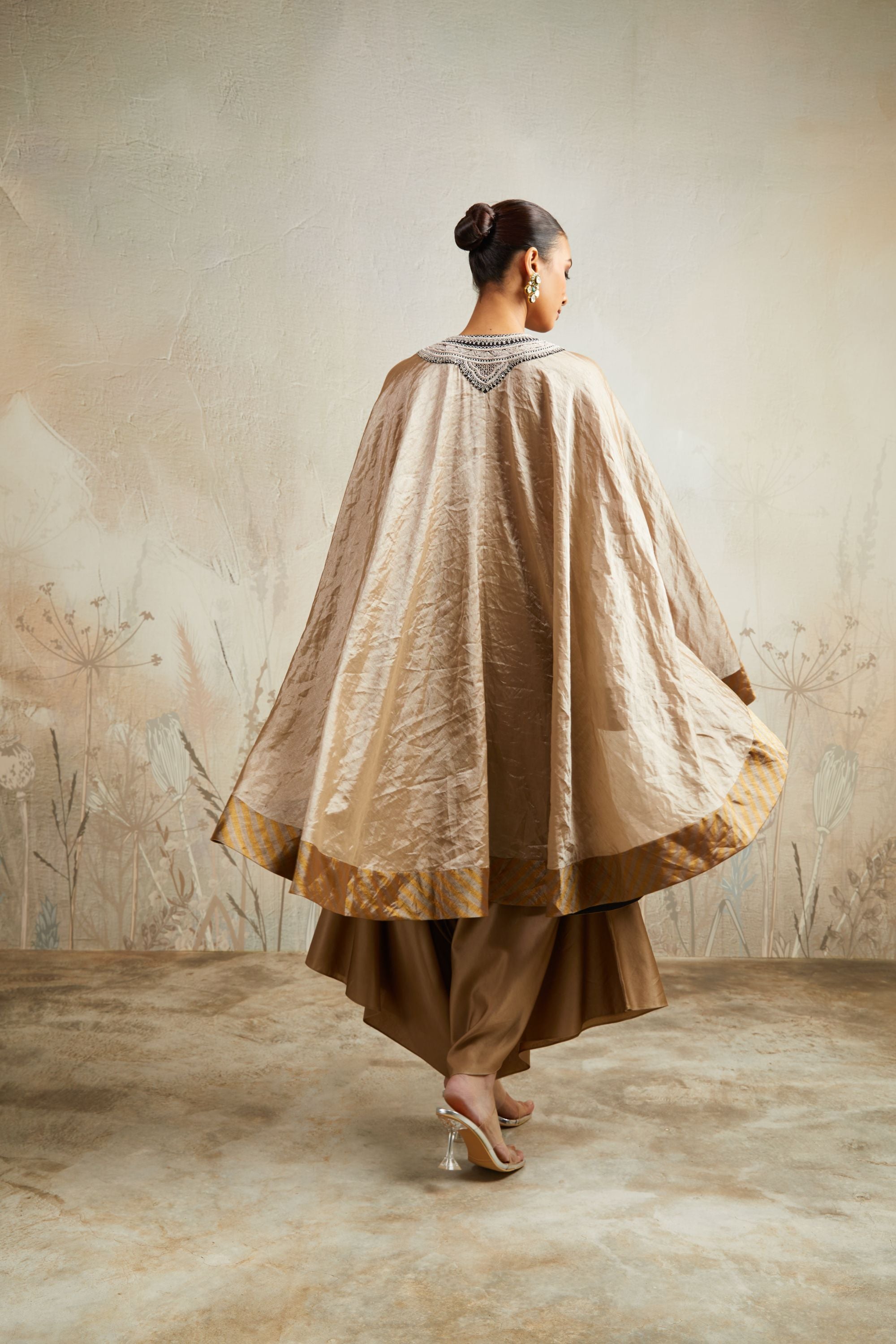 SN DORI TISSUE UMBRELLA KAFTAAN