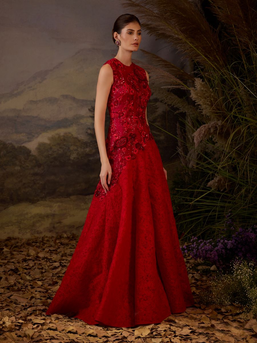 https://cdn.shopify.com/s/files/1/0088/3441/6706/files/a-red-gown-with-tonal-3d-embrodidery-in-torso-and-bottom-2948208.jpg?v=1752388662