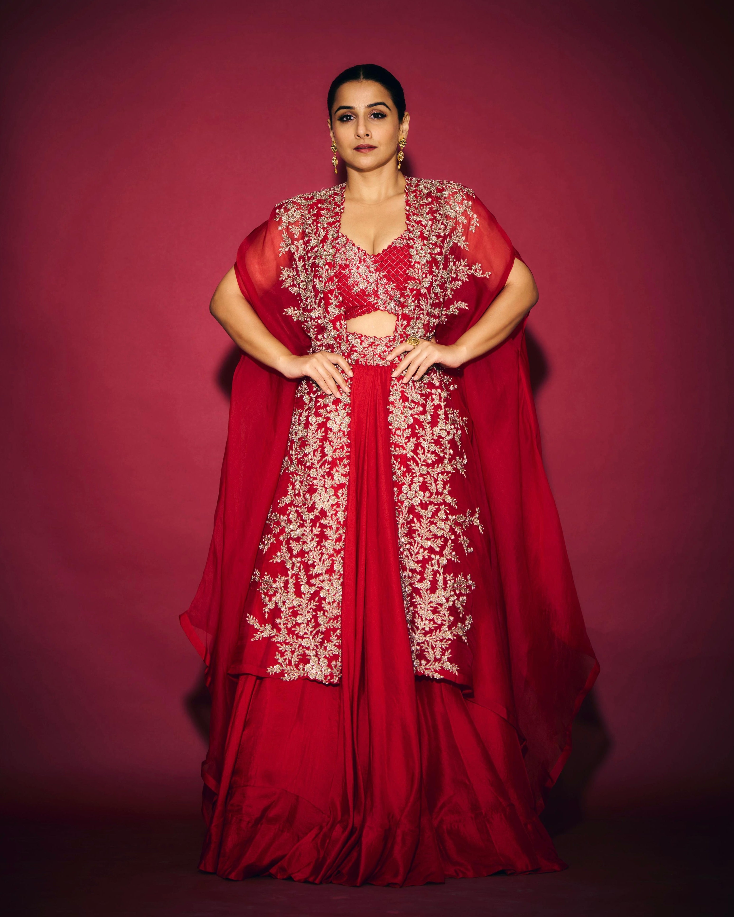 Vidya Balan in Anaya Cape Set