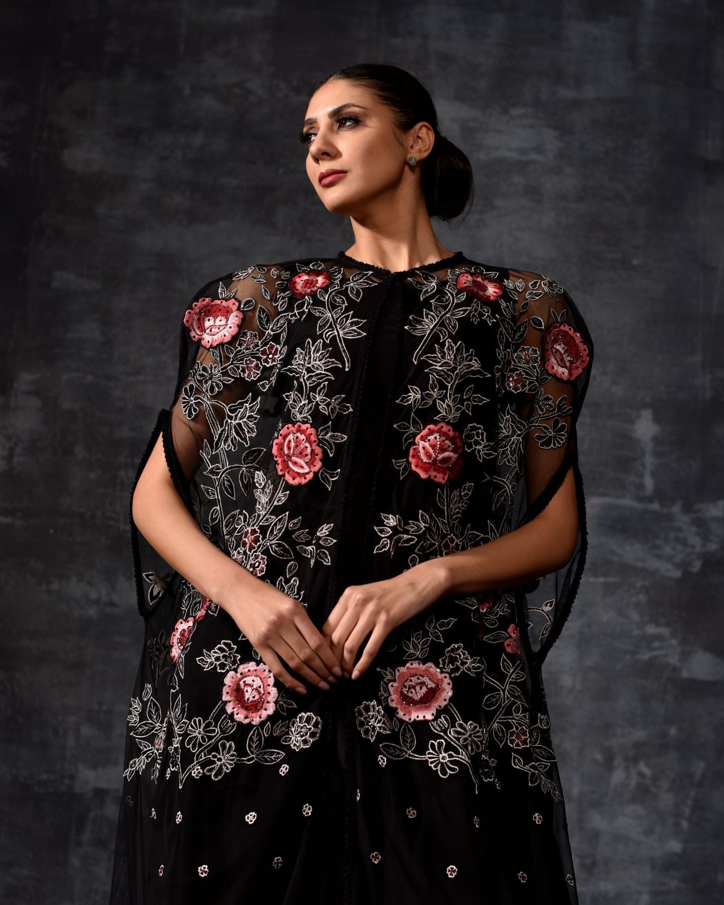 https://cdn.shopify.com/s/files/1/0088/3441/6706/files/black-floral-embroidered-kaftan-8100459.jpg?v=1752388612