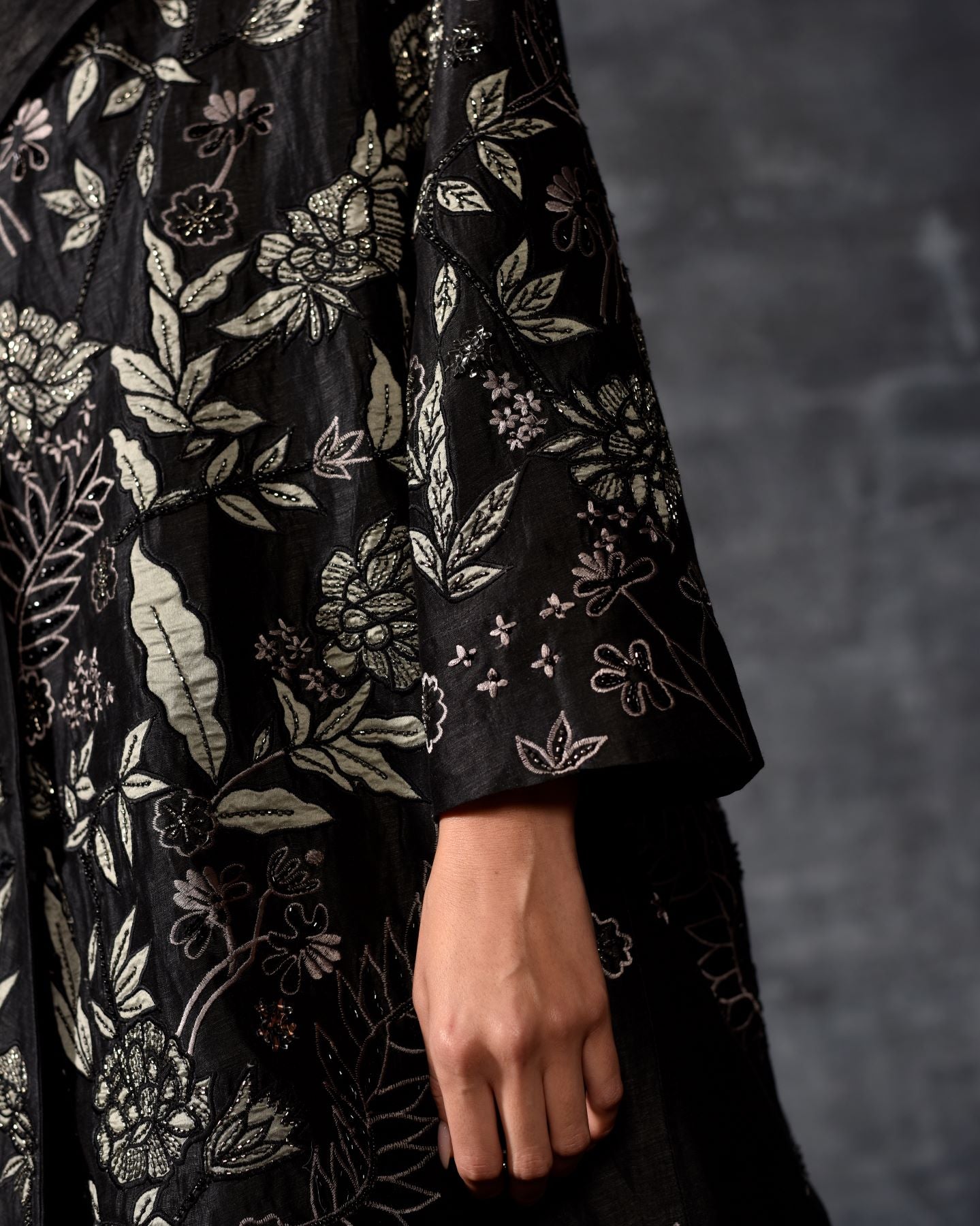 https://cdn.shopify.com/s/files/1/0088/3441/6706/files/chic-embroidered-longline-jacket-8576679.jpg?v=1752388613