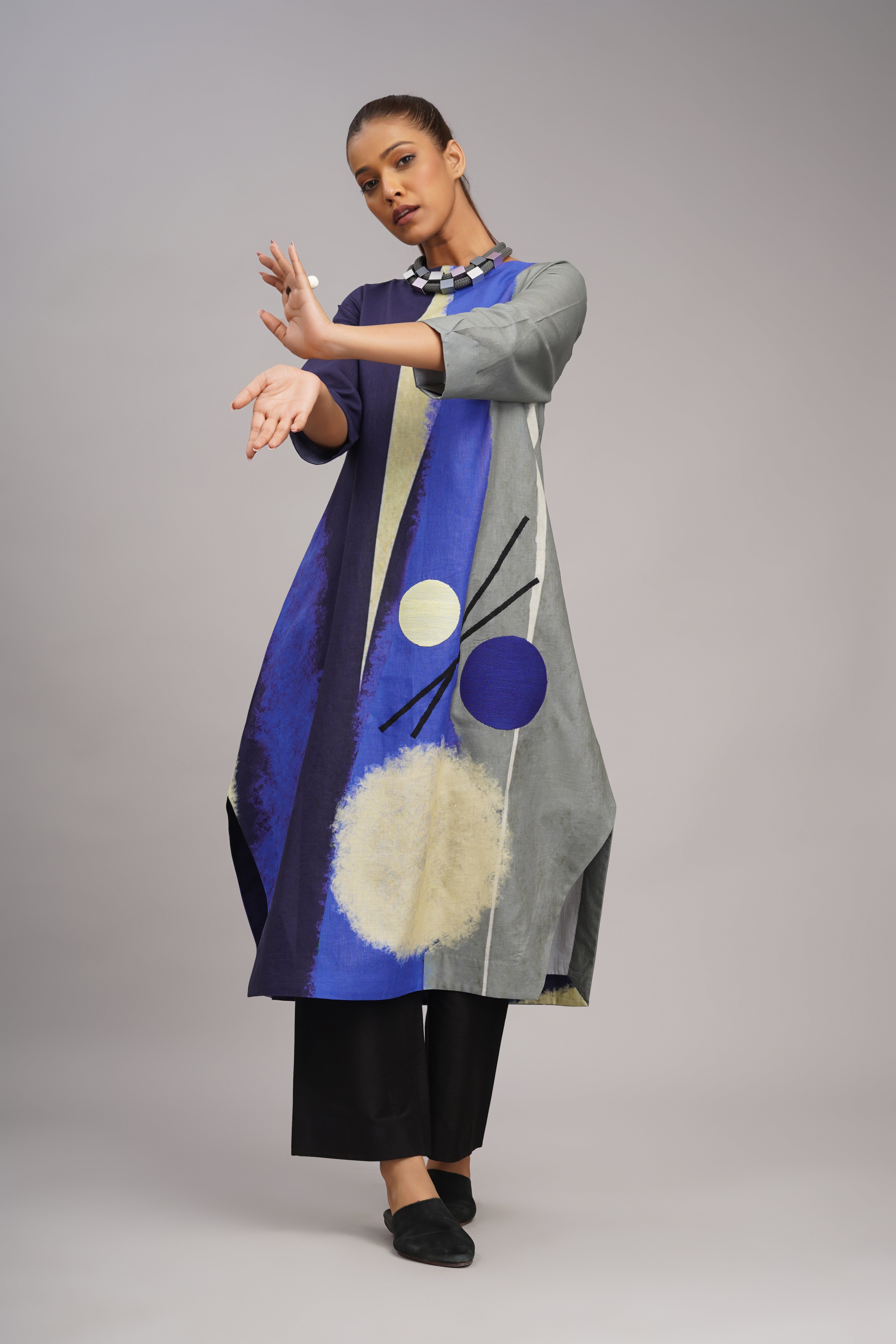 THE PAINT BOX - BLUE CHOPSTICKS