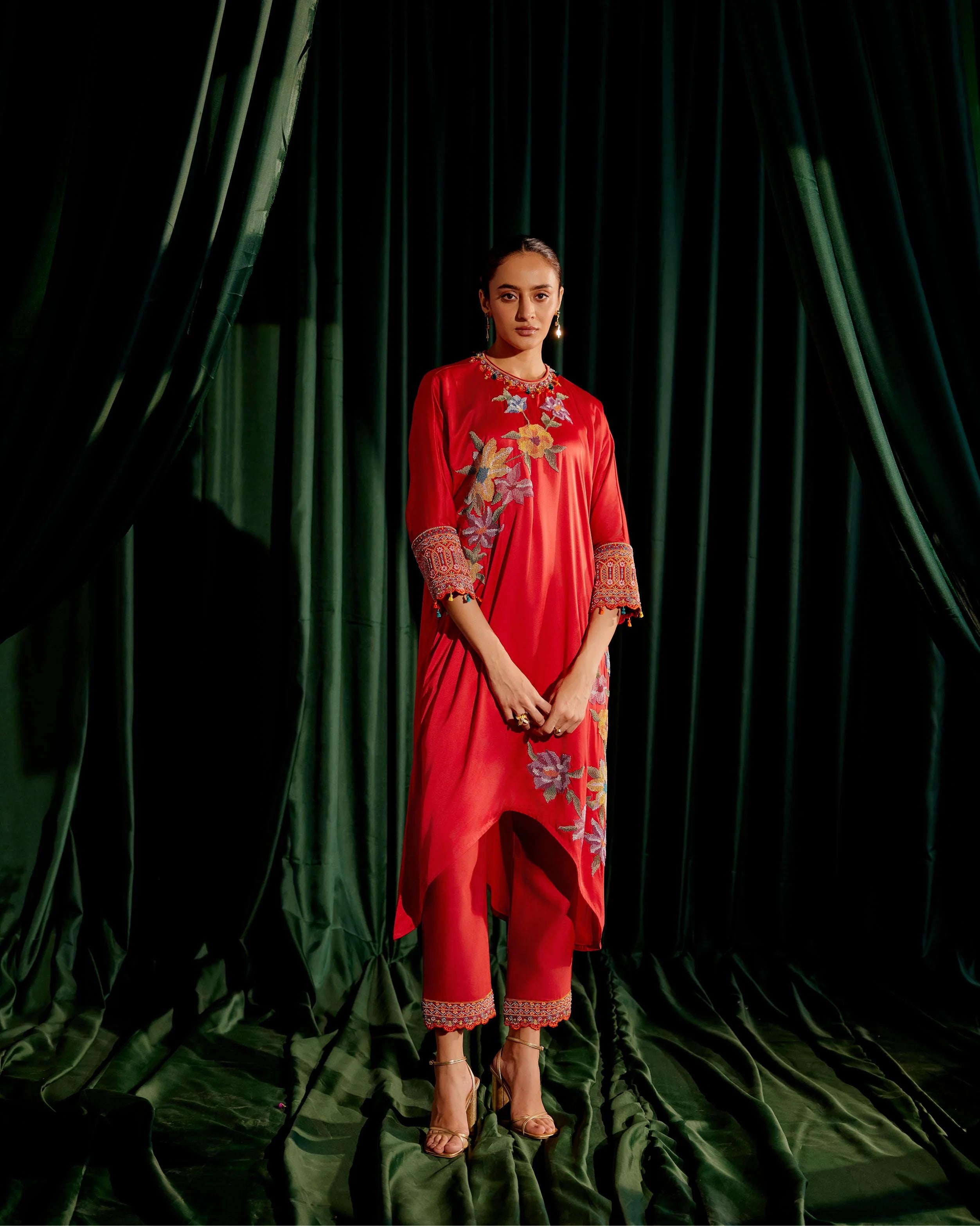 Red Floral Beadwork Kimono Kurta With Narrow Pants