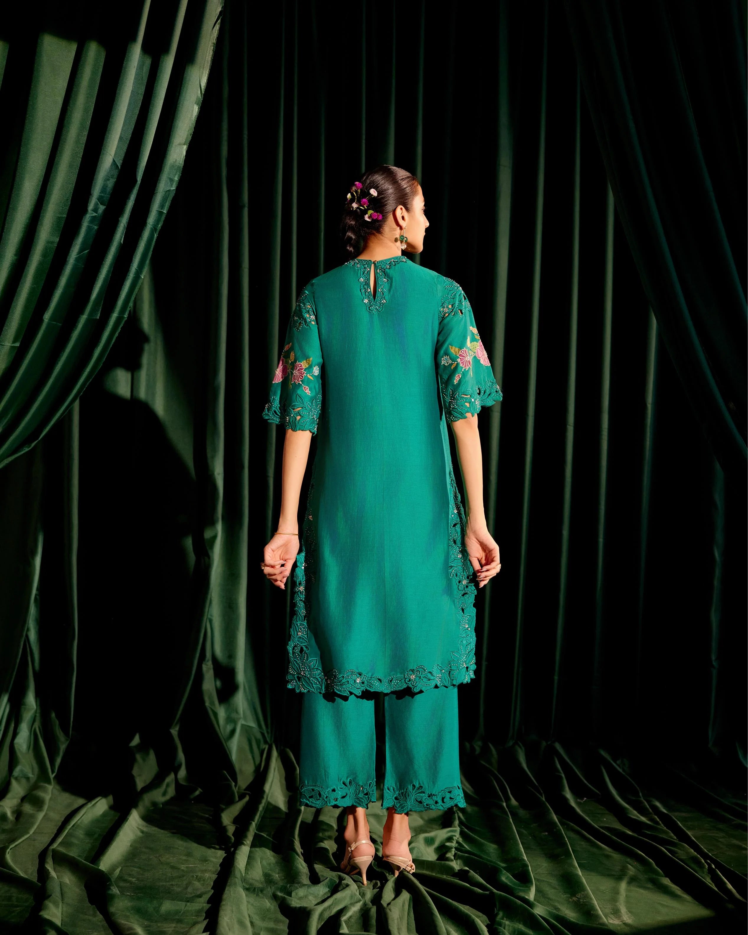 Emerald Green Applique And Beadwork Kurta With Tonal Cutwork Pants