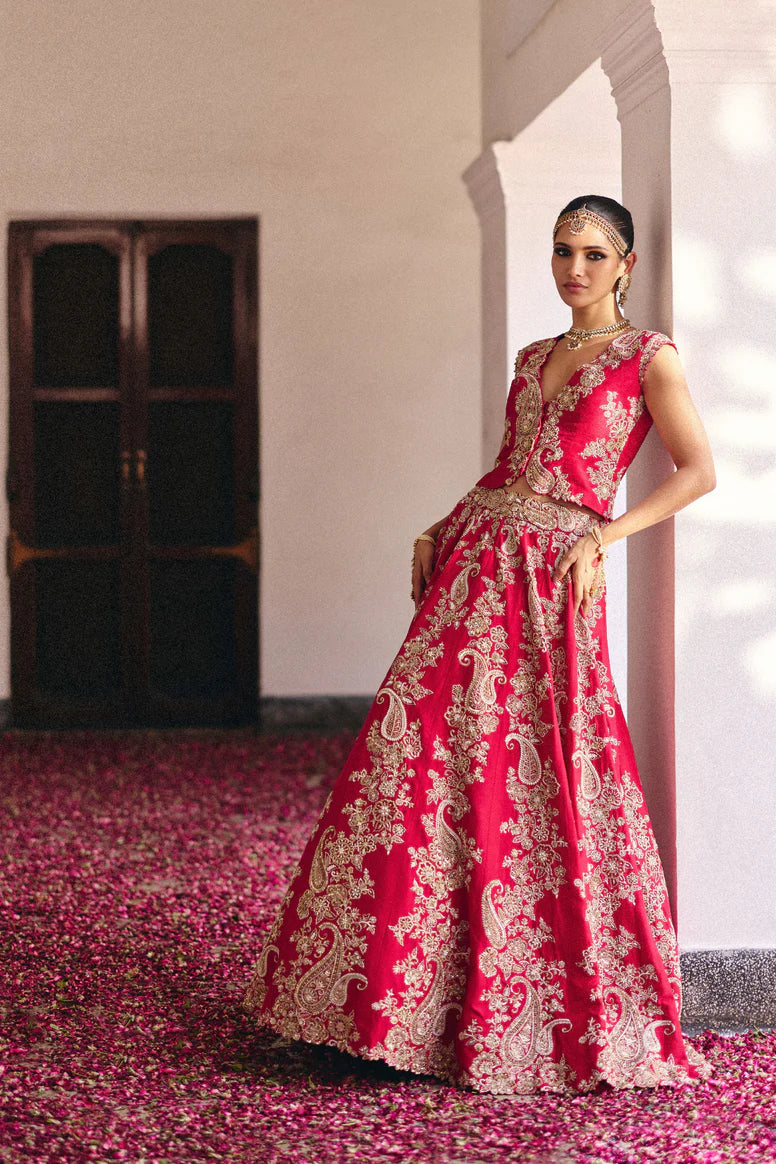 Saahat Lehenga Set