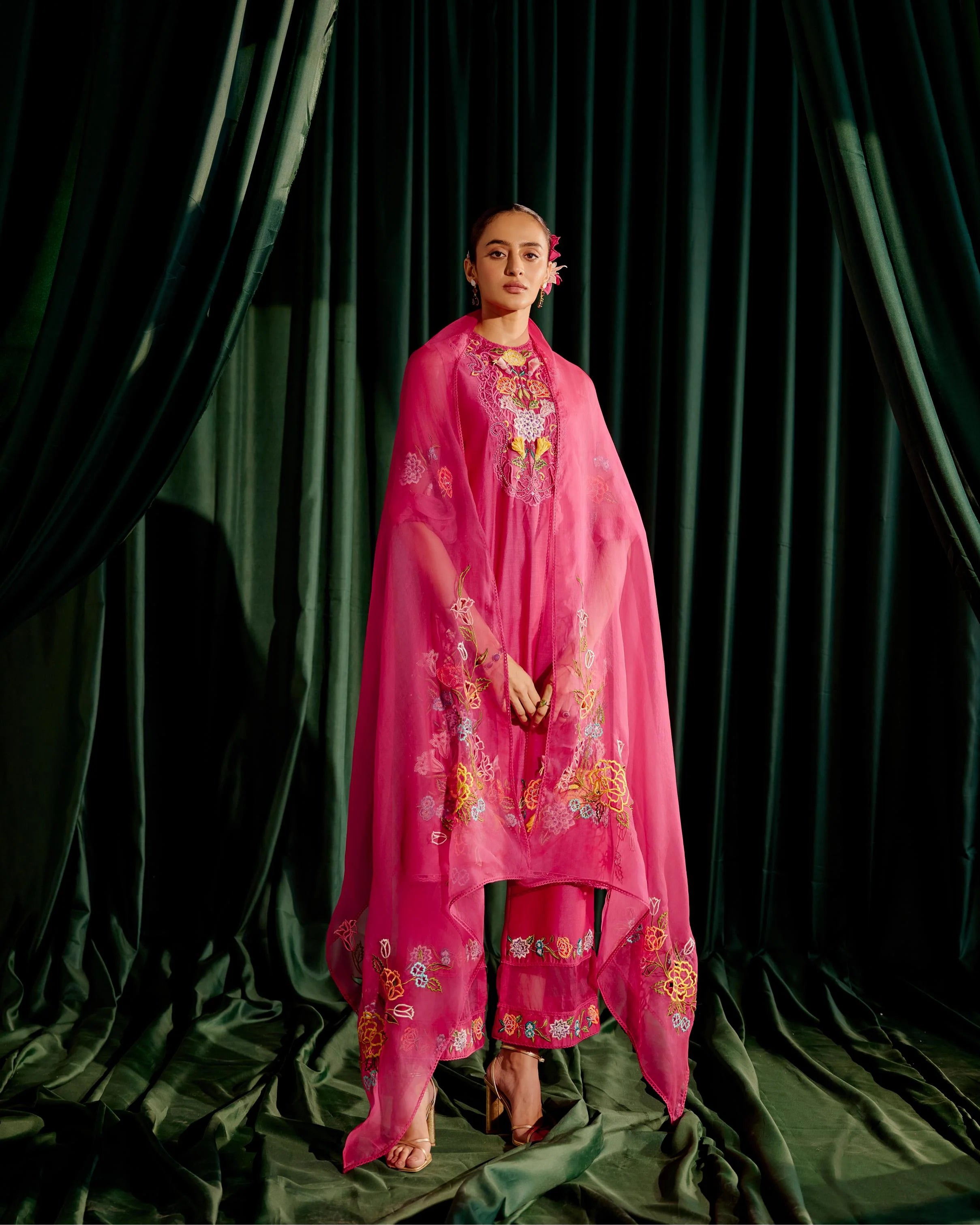 Fuchsia Floral Cutwork Dupatta