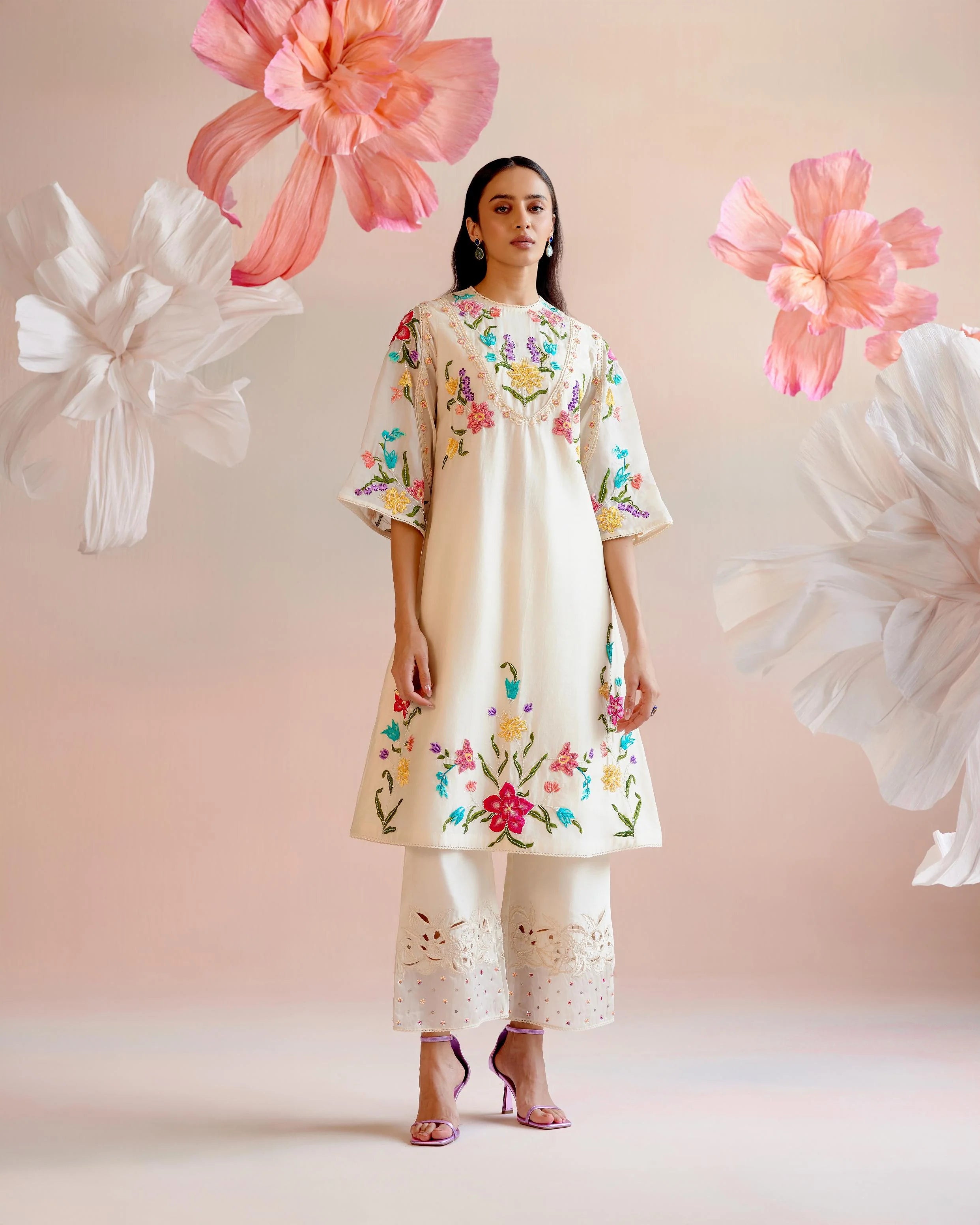 Ivory Floral Embroidered Yoke Detail Kurta With Organza Detail Pants