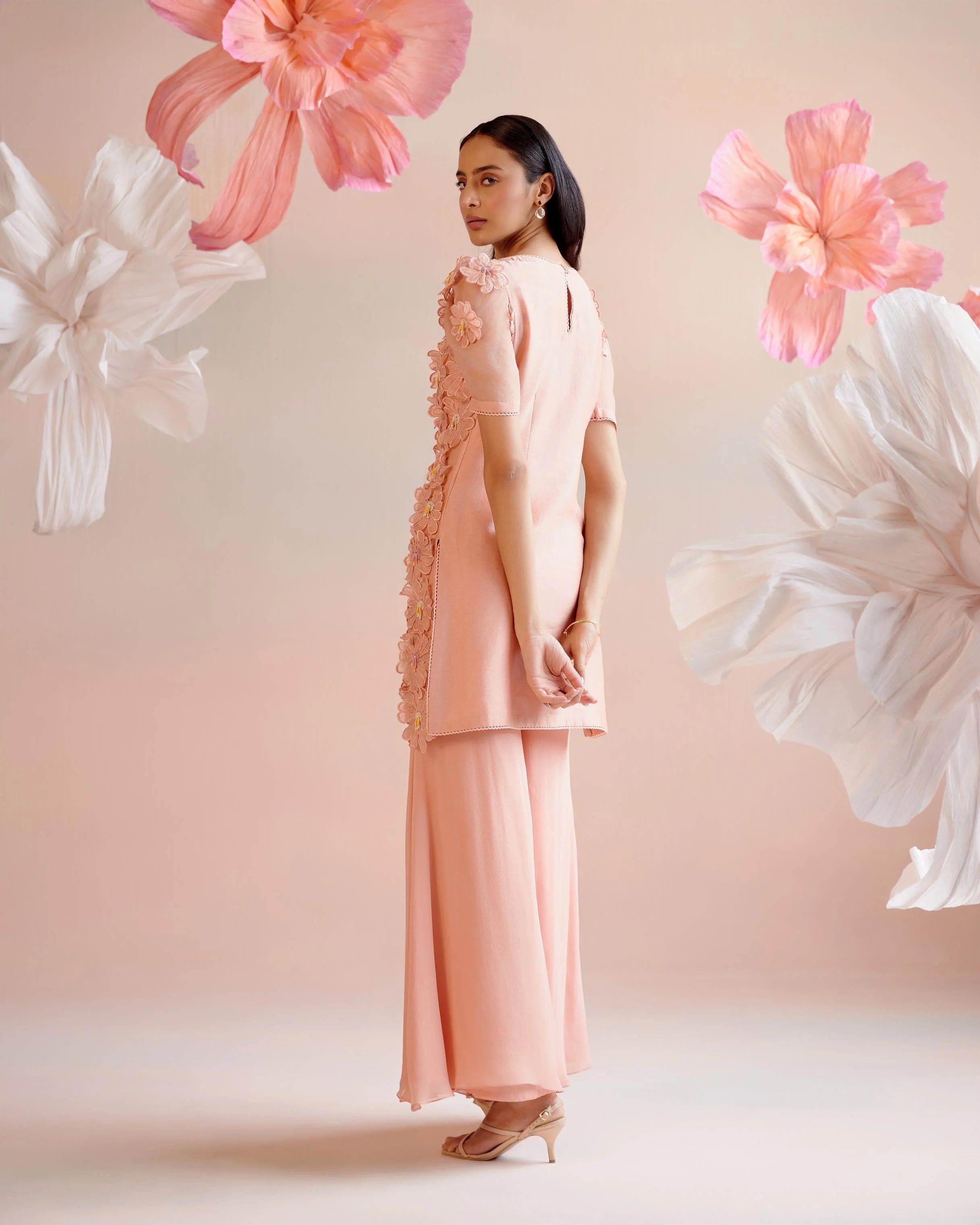 Peach Daisy 3d Applique Short Kurta With Flared Sharara Pants