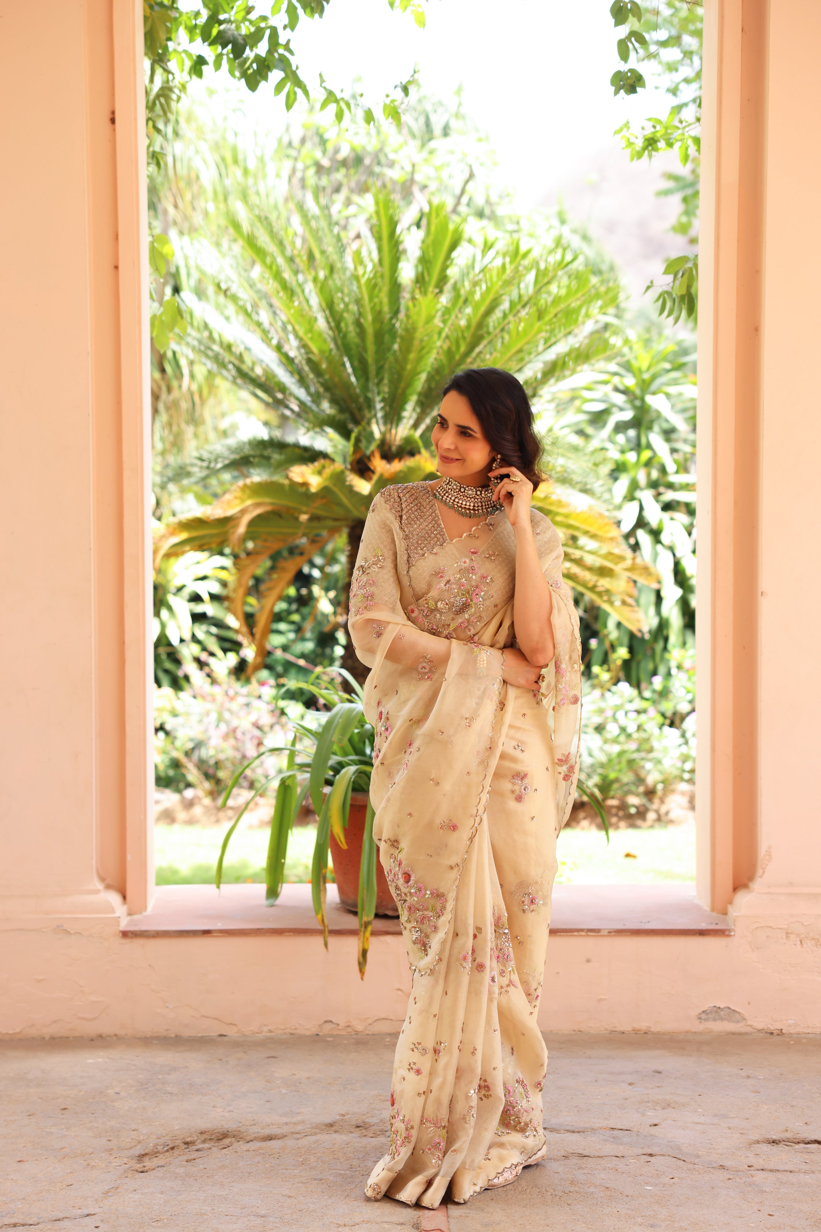 GOLD NAFEES SAREE