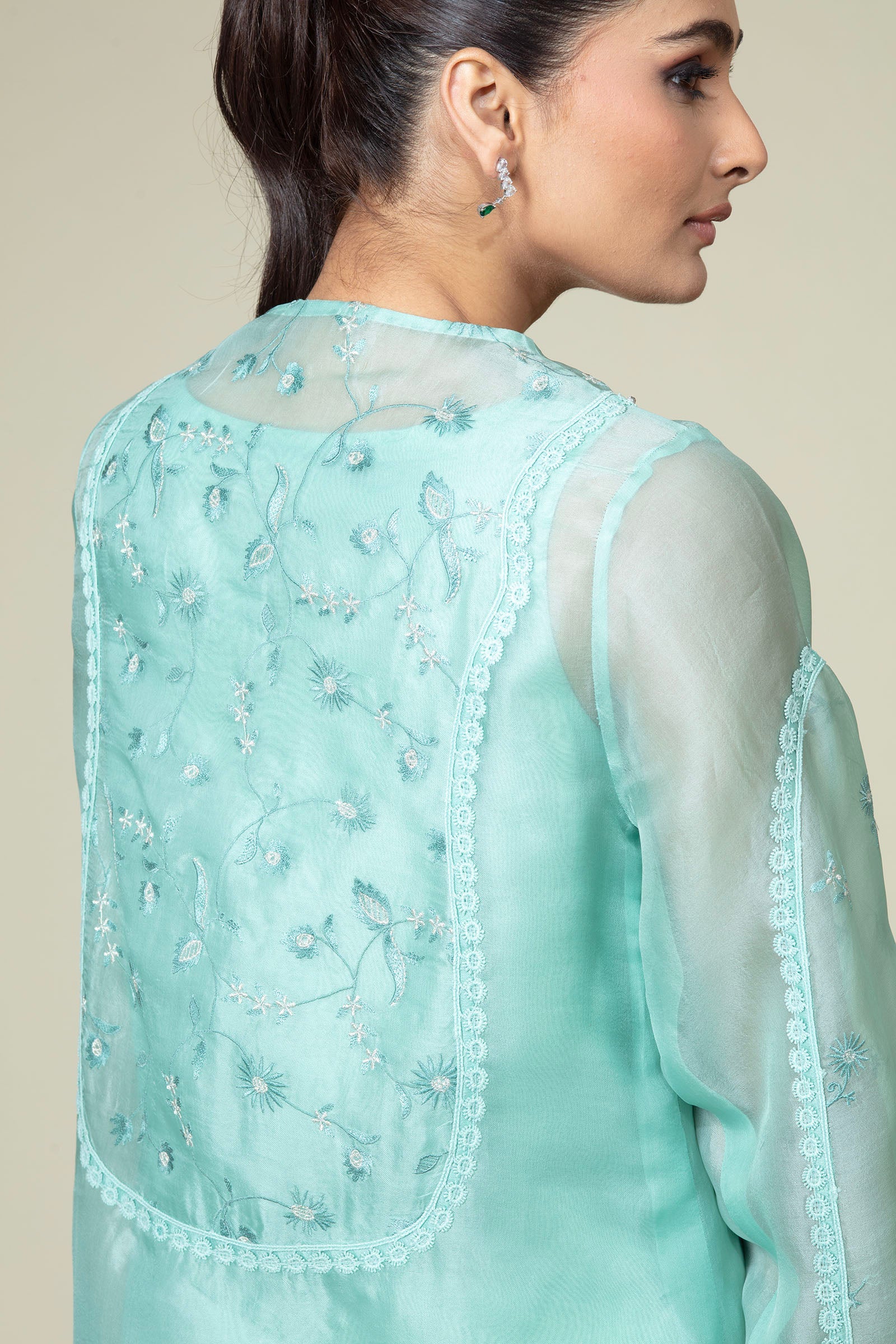 https://cdn.shopify.com/s/files/1/0585/9495/1341/files/jm_15_9969.jpg?v=1770788882