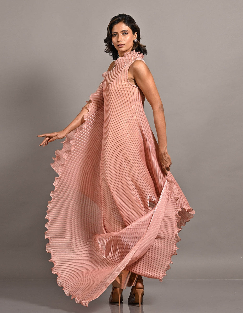 Salmon Pink Box Pleated Drape And Long Dress With Collar Detail