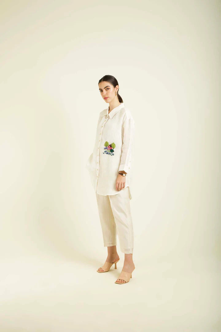 Ivory Country Shirt In Gauze Linen With Embroidery And Straight Pants In Silk Chanderi