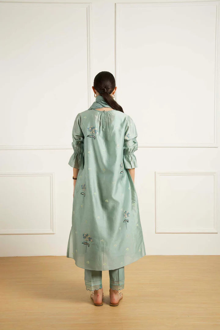 Mint Embroided Tunic In Silk Chanderi With Scallop Detailed Pants In Silk Chanderi
