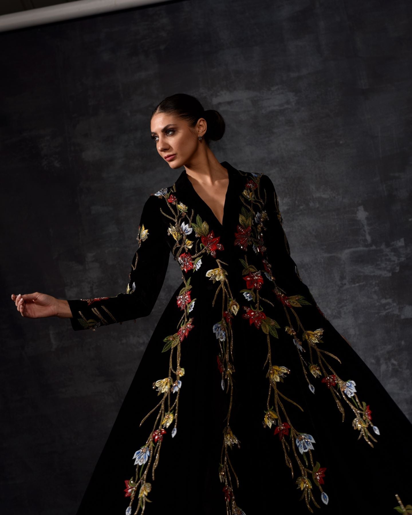 https://cdn.shopify.com/s/files/1/0088/3441/6706/files/mandarin-collared-embroidered-jacket-gown-8609915.jpg?v=1752388638