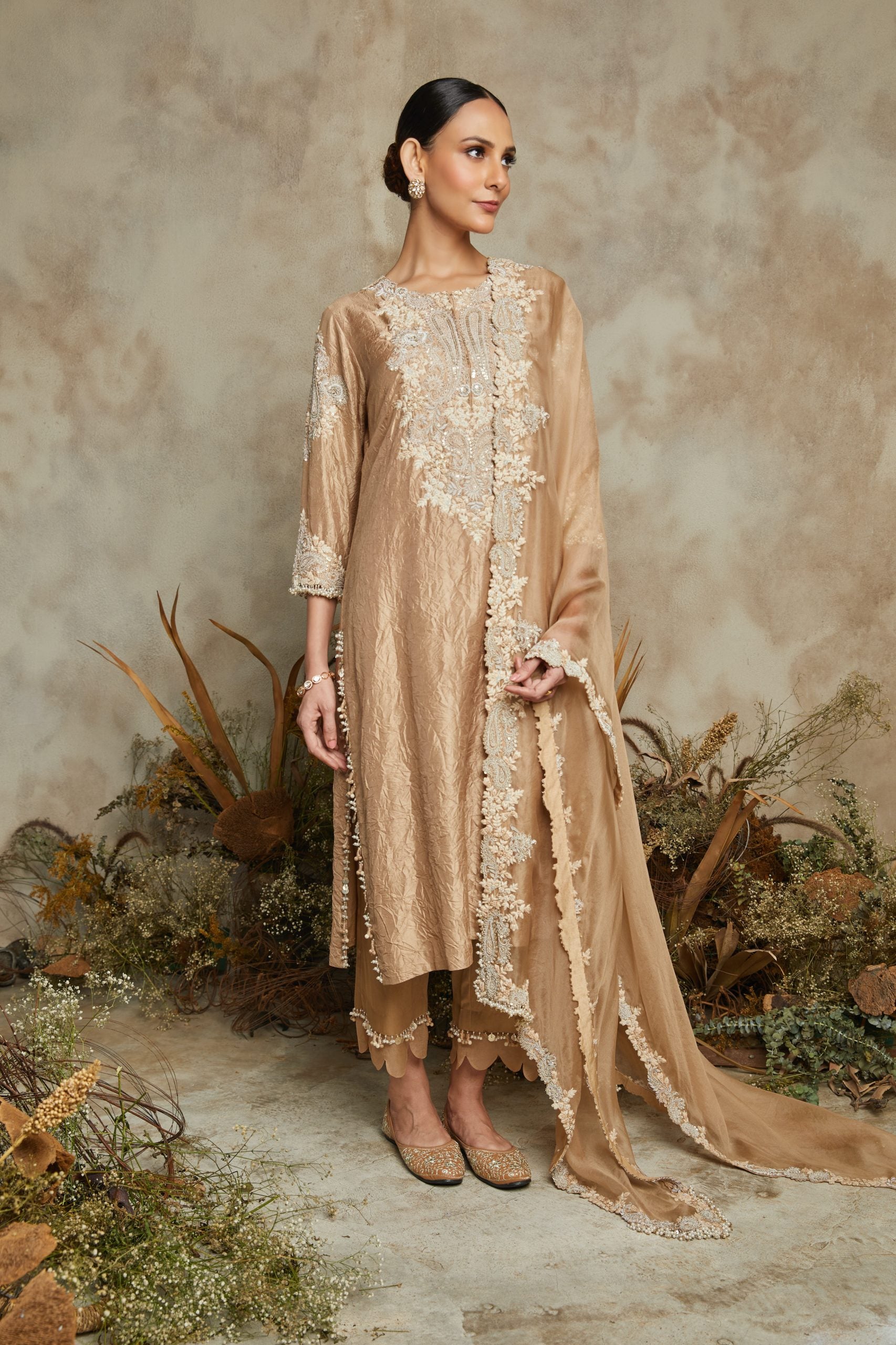Silk crushed kurta with organza dupatta and cotton satin pants