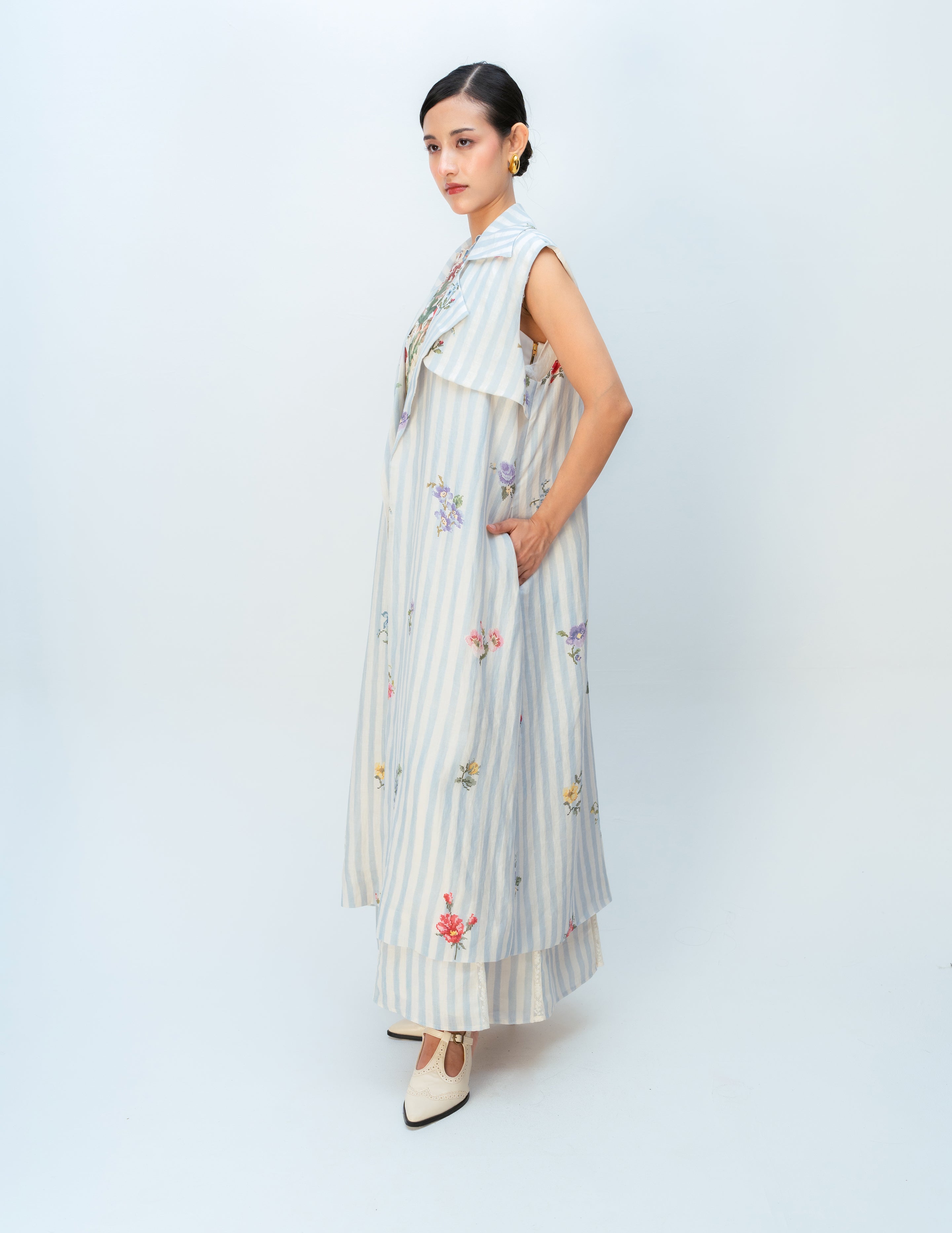 SUGAR VEIL TRENCH