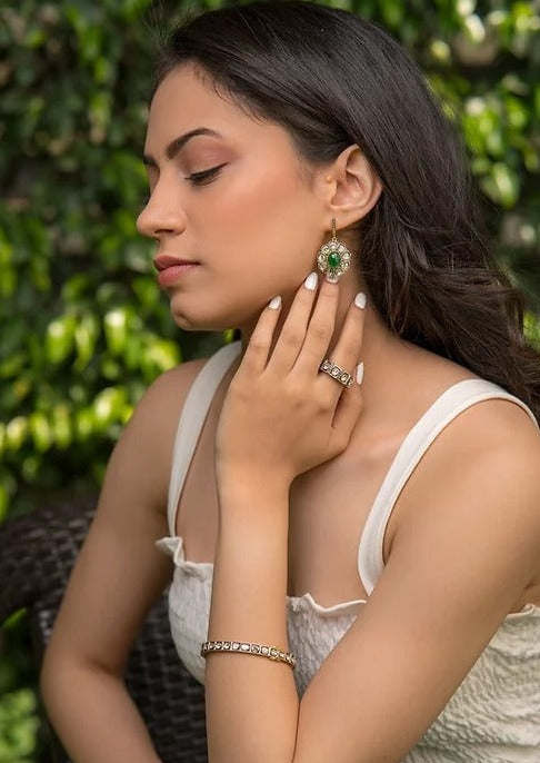 Arya Emerald And Uncut Diamond Earrings