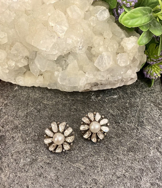 Amaraa Pearl And Uncut Diamond Earrings