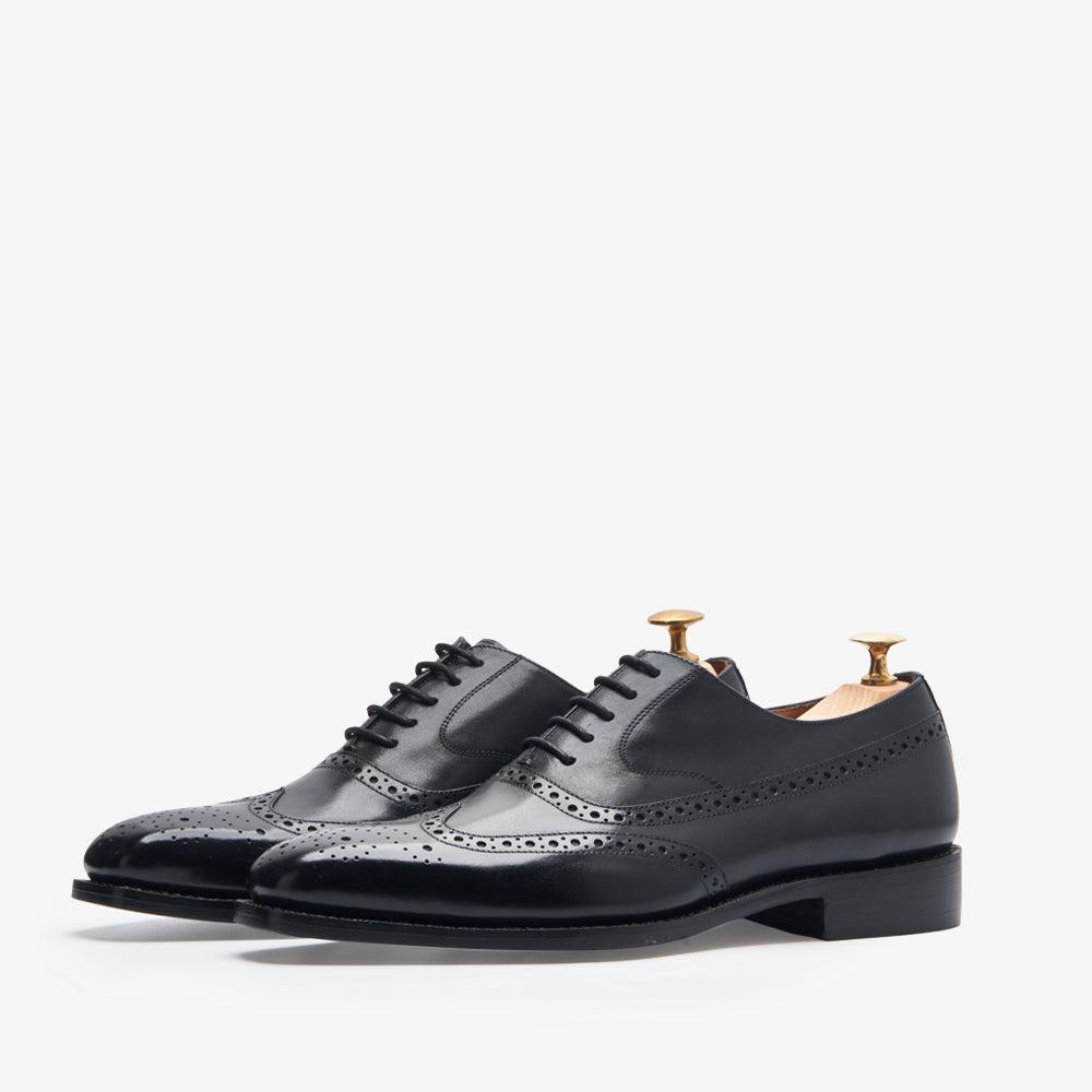 Black Upper Material Kinsale Brogue Shoes