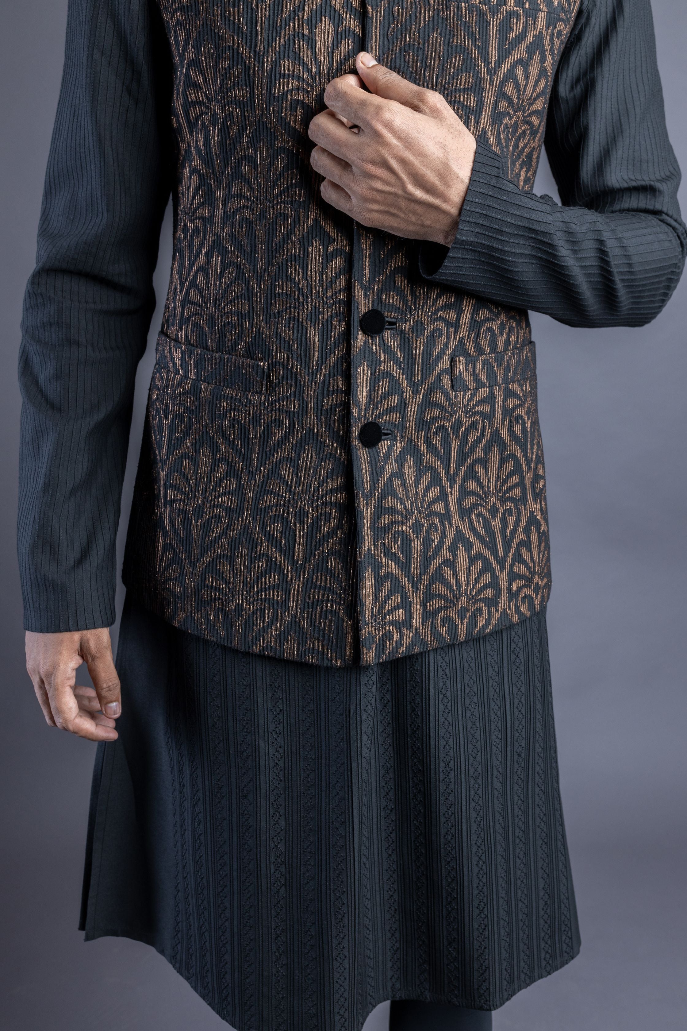 Black Cotton Stripe Pintuck Bundi And Kurta Set