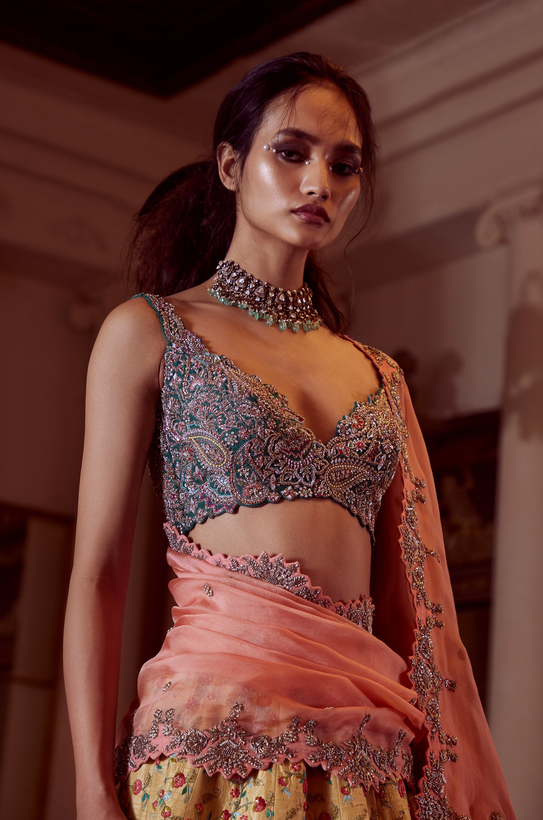 Nemali lata lehenga