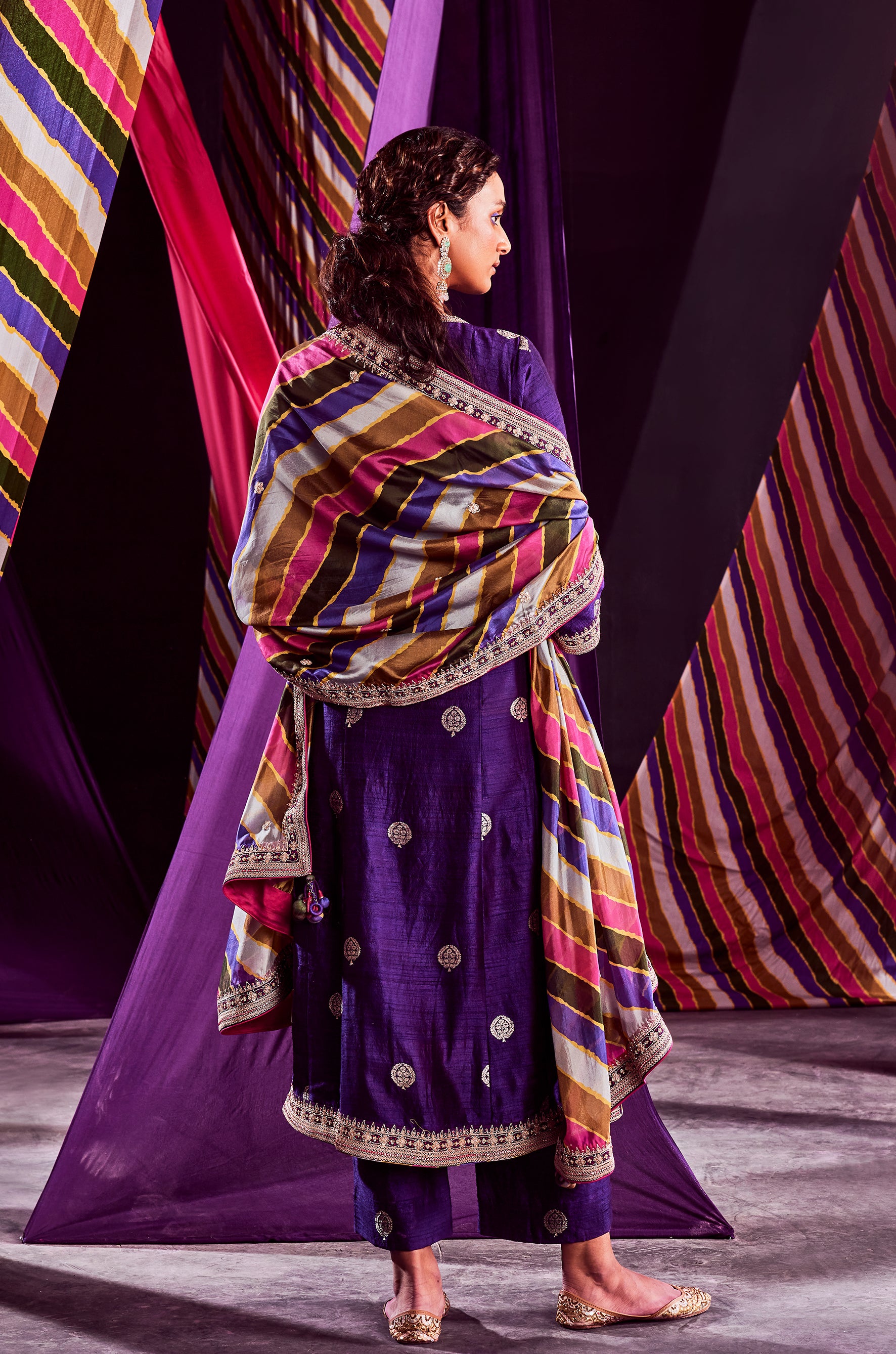 Banarasi Silk Kurta With Pants & Printed Dupatta